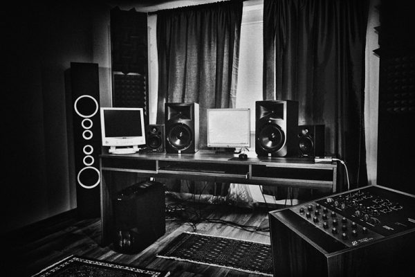 Online mastering studio.EU - Studio one Photo